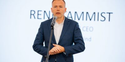 Lode tuulepargi nurgakivi asetamine